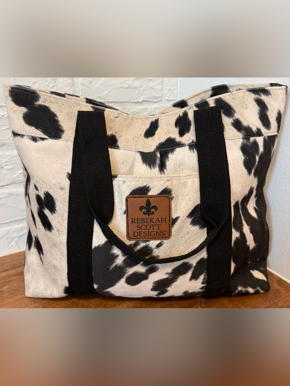 Rebekah Scott Designs Philip Tote Black Cowhide Retired Daydream Like New